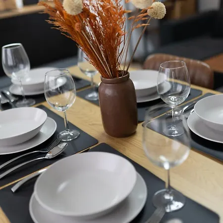 Apart79-indust Design I Garden With Terrace I Smart Tv I Free Parking I Free Wifi * Hamm (North Rhine-Westphalia)