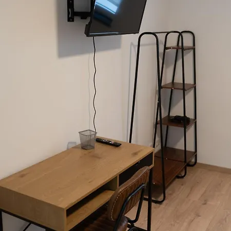 Apart79-indust Design I Garden With Terrace I Smart Tv I Free Parking I Free Wifi Apartment Hamm (North Rhine-Westphalia)