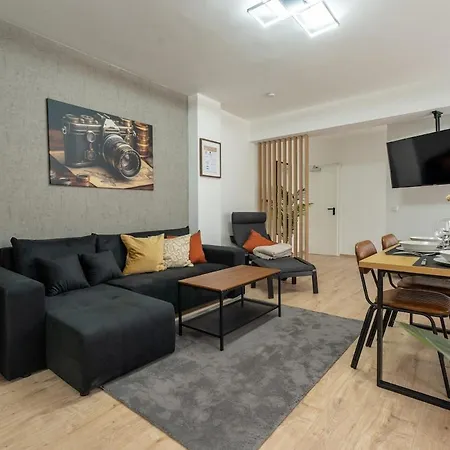 Apart79-indust Design I Garden With Terrace I Smart Tv I Free Parking I Free Wifi * Hamm (North Rhine-Westphalia)