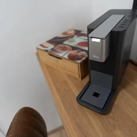 Apart79-indust Design I Garden With Terrace I Smart Tv I Free Parking I Free Wifi Apartment *