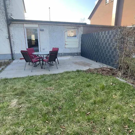 Apart79-indust Design I Garden With Terrace I Smart Tv I Free Parking I Free Wifi Apartment *