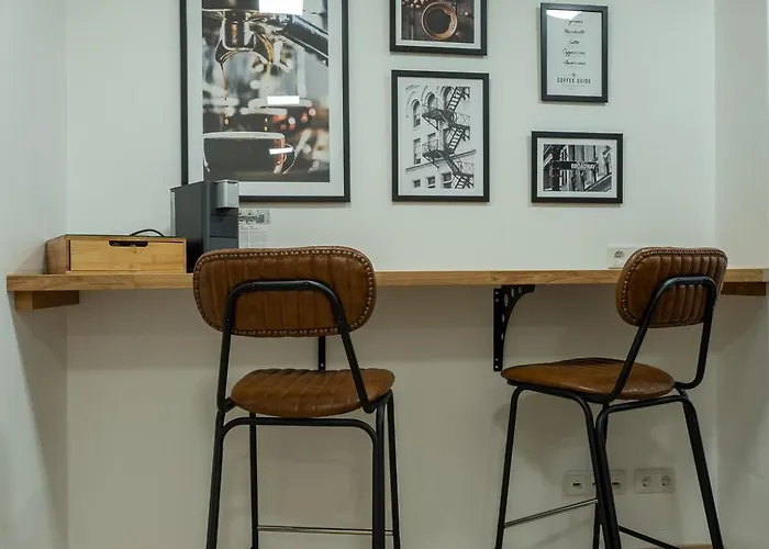 Appartement Apart79-indust Design I Garden With Terrace I Smart Tv I Free Parking I Free Wifi *