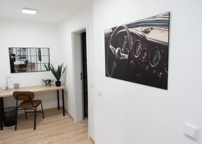 Apart79-indust Design I Garden With Terrace I Smart Tv I Free Parking I Free Wifi *